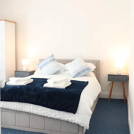 Spacious&Comfortable 3 Bedroom House - FREE WiFi&FREE Parking Leeds  Exterior foto