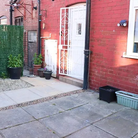 Spacious&Comfortable 3 Bedroom House - FREE WiFi&FREE Parking Leeds  Exterior foto