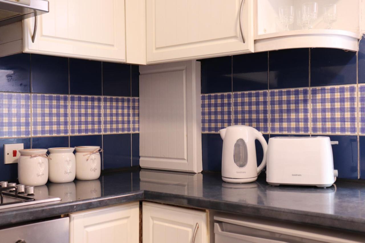 Apartamento Spacious&comfortable 3 Bedroom House - Free Wifi&free Parking