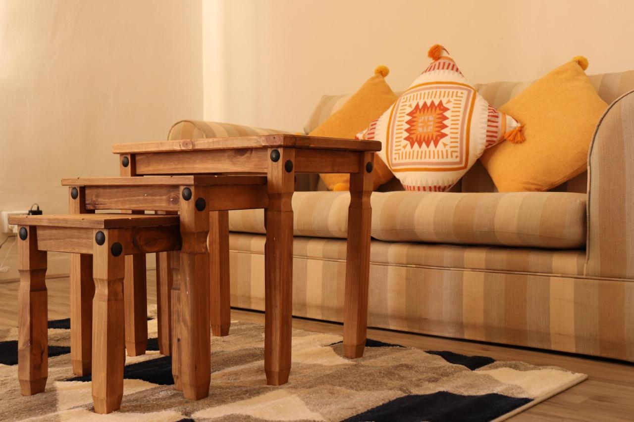 Apartamento Spacious&comfortable 3 Bedroom House - Free Wifi&free Parking *