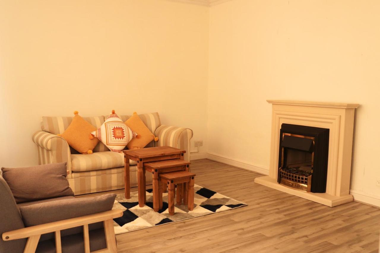 Spacious&comfortable 3 Bedroom House - Free Wifi&free Parking Apartamento