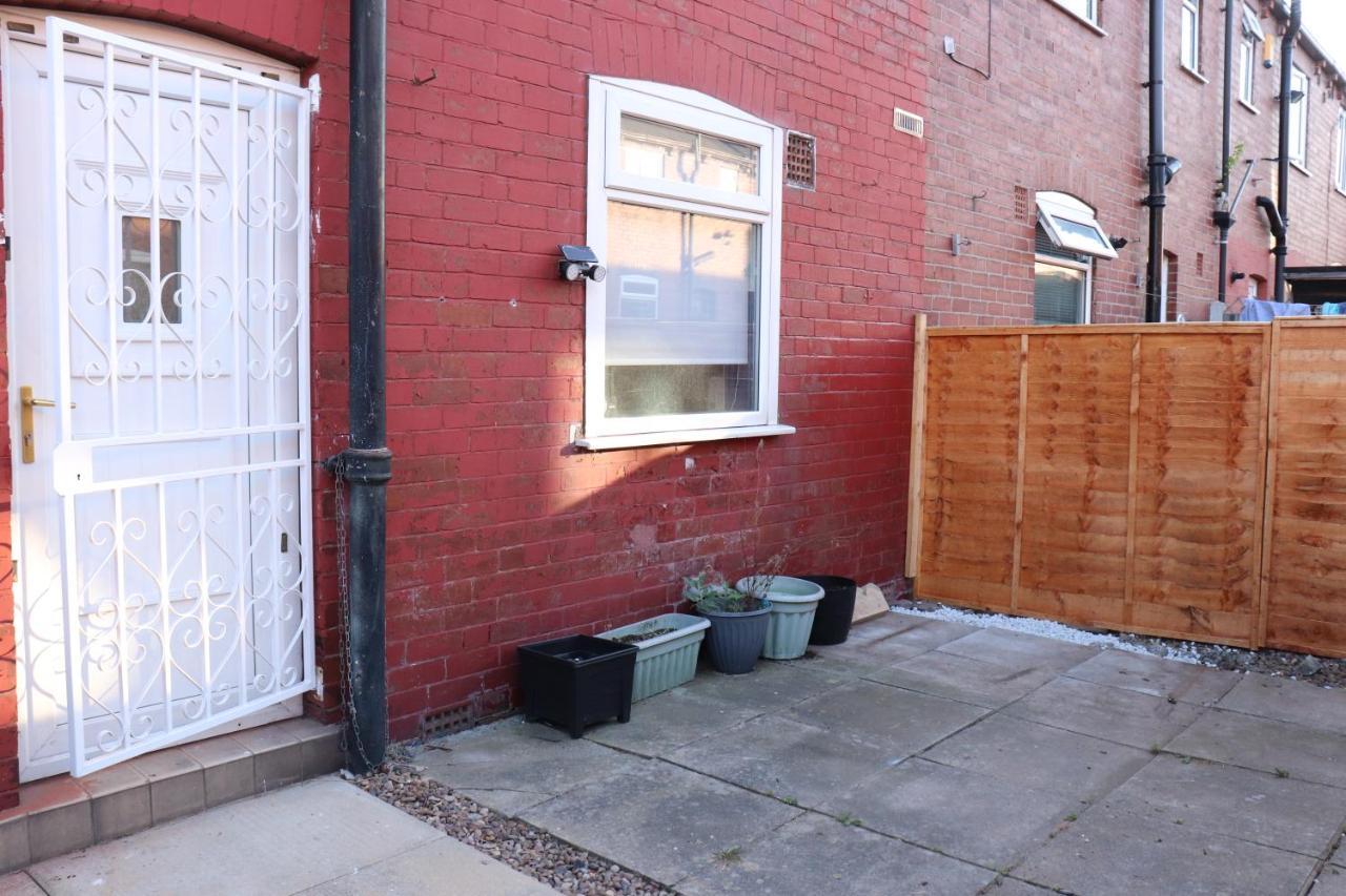 Apartamento Spacious&comfortable 3 Bedroom House - Free Wifi&free Parking *