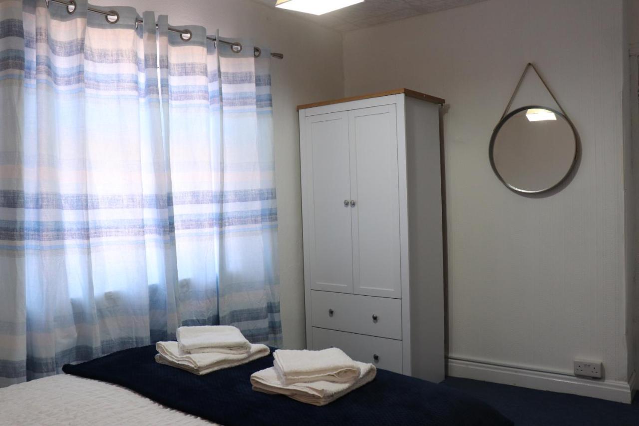 Apartamento Spacious&comfortable 3 Bedroom House - Free Wifi&free Parking