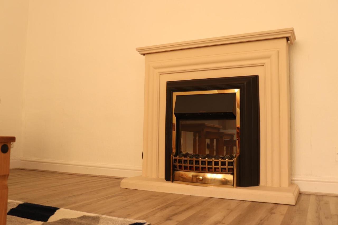Spacious&comfortable 3 Bedroom House - Free Wifi&free Parking